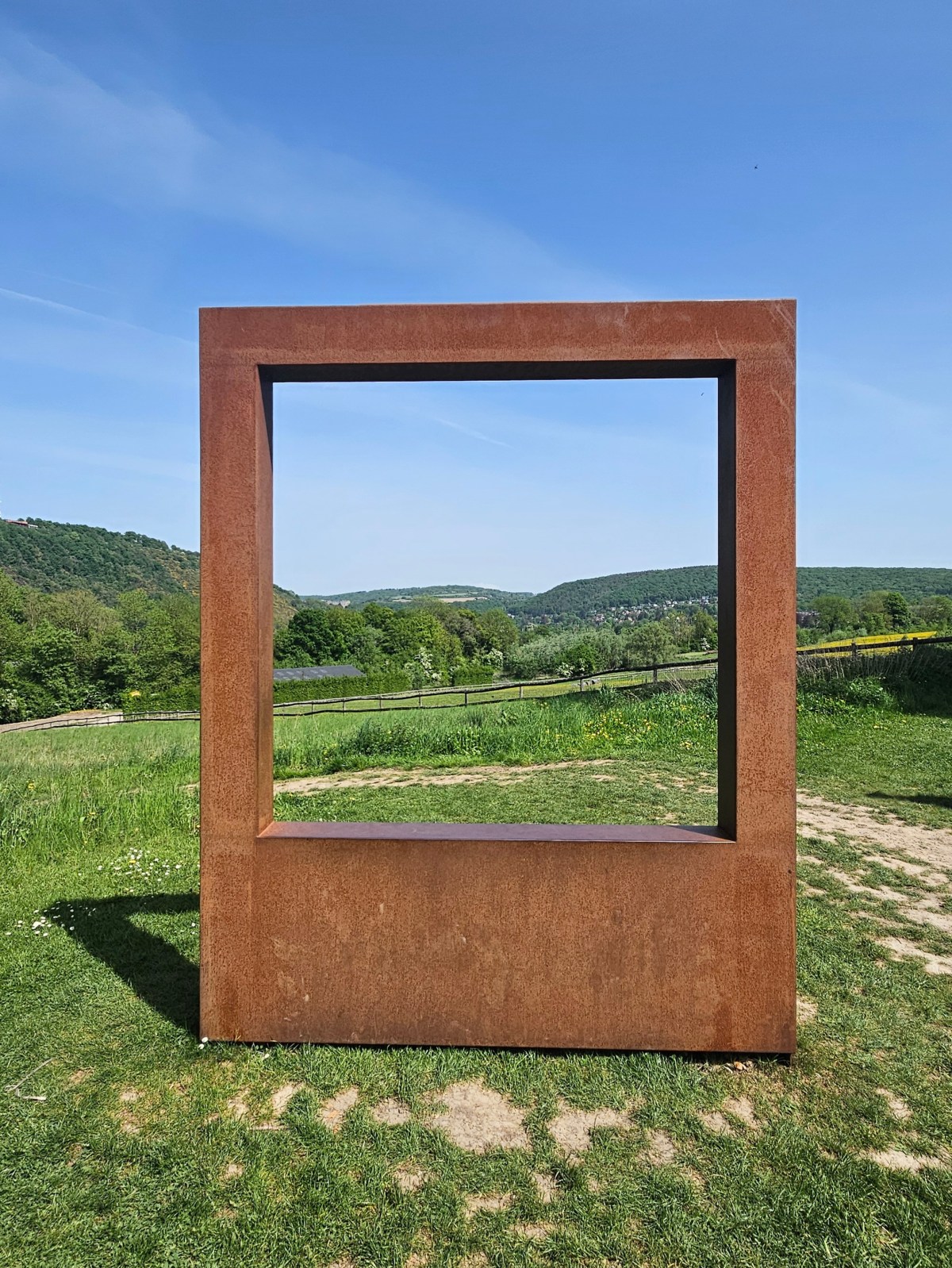 en dehors du&nbsp;cadre